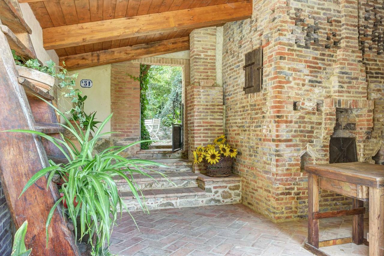Le Stanze Di Ebe Lucignano Exterior foto